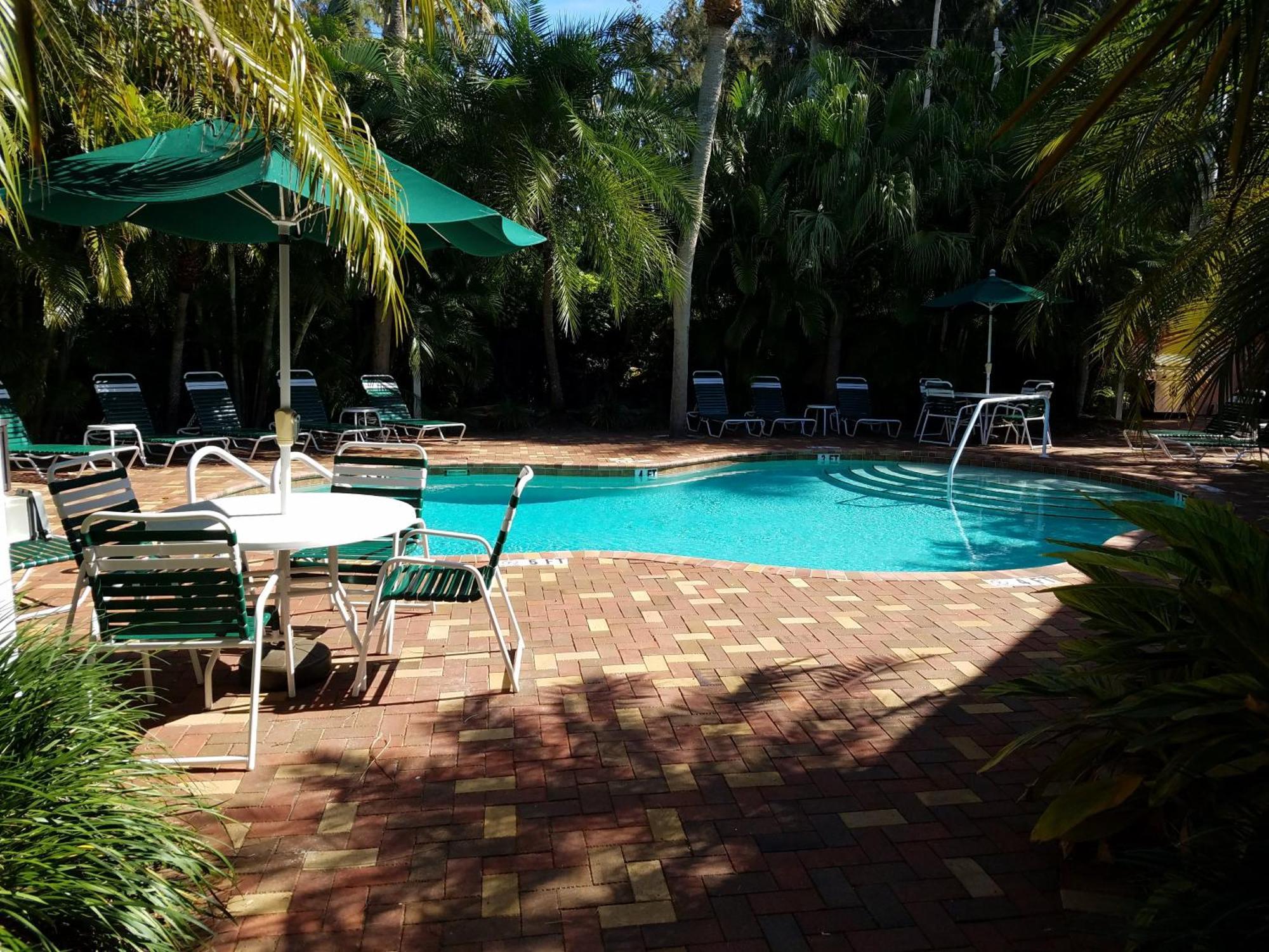Siesta Key Inn Buitenkant foto
